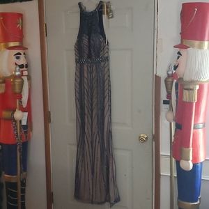 Aspeed Design prom dress